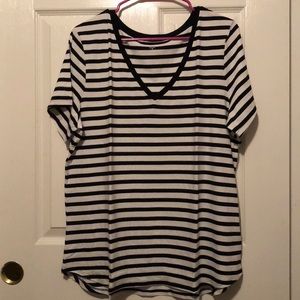 NEW Basic Striped T-Shirt
